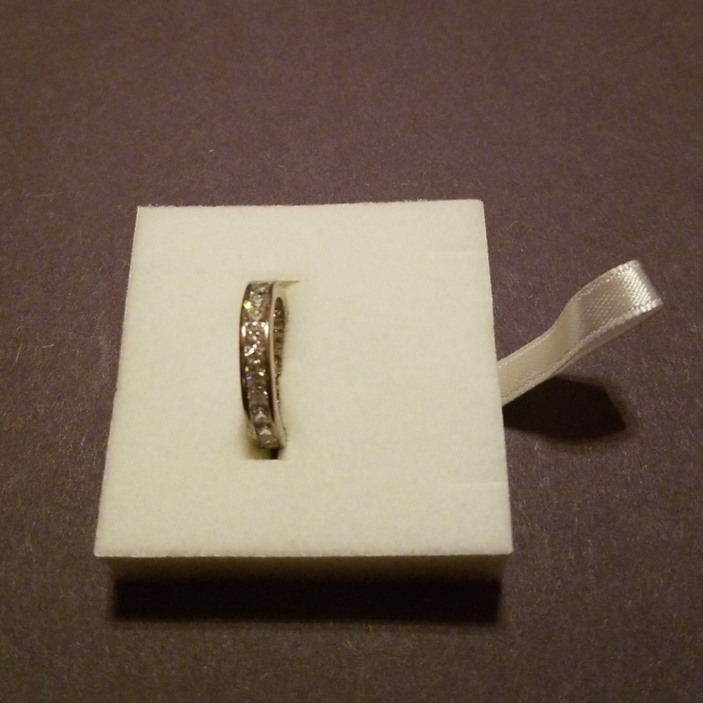 CZ Ring - Picture 2 of 4